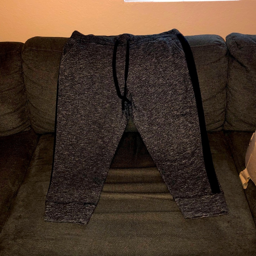 American Eagle Joggers